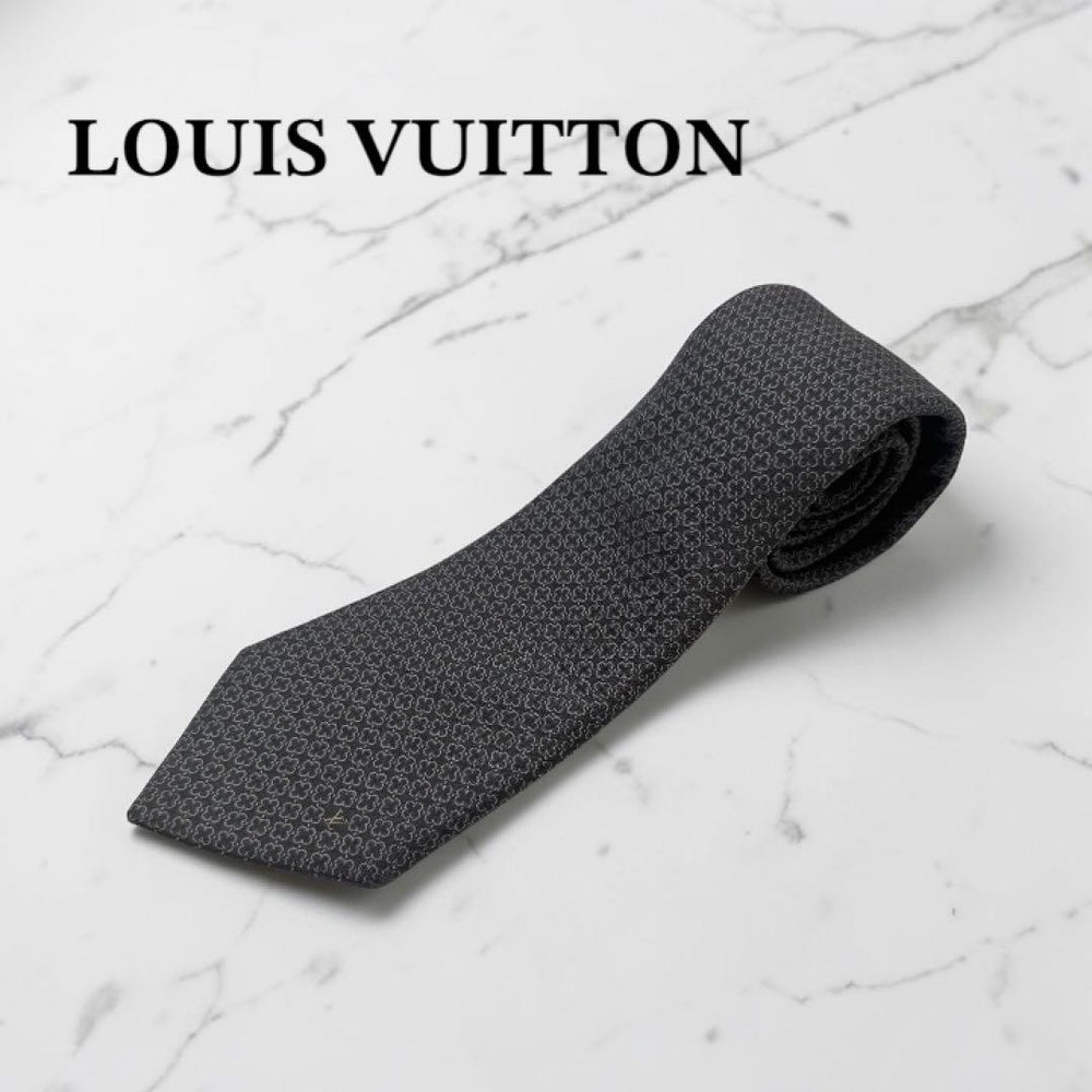 Louis Vuitton Necktie Tie All over monogram pattern LV 100% Silk Authentic Navy