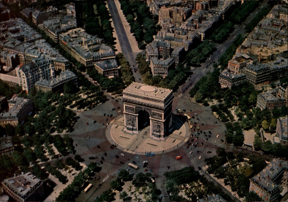 Arc de Triomphe Paris France Aerial view vintage postcard b384