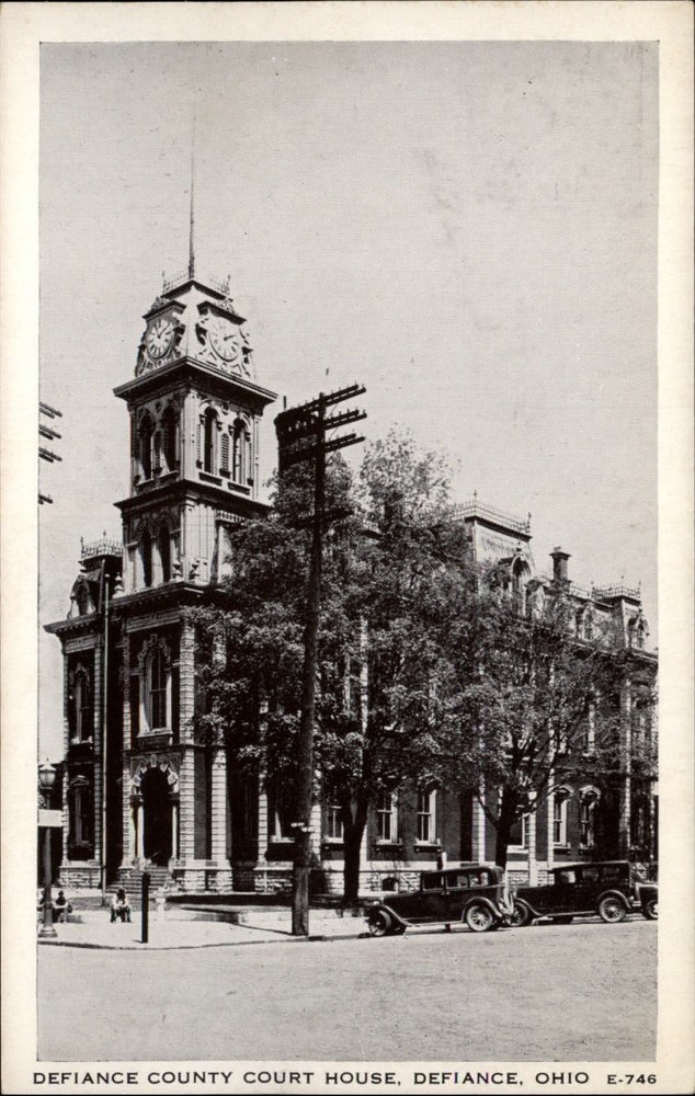 Defiance Ohio Co Court House 1920s cars 1920-30s unused vintage postcard