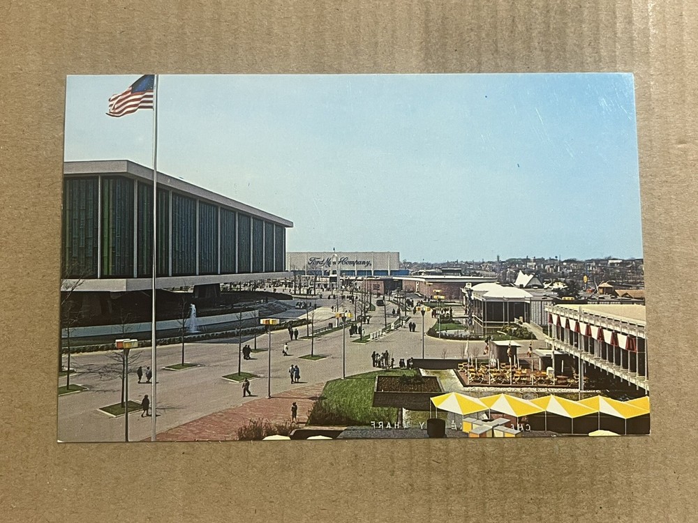 Postcard New York City NYC World’s Fair 1964 Ford Motor Pavilion Kennedy Circle