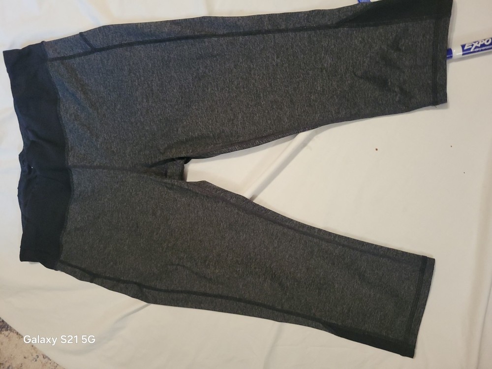 Womens Black Xl Fitted Xersion Capri Leggings