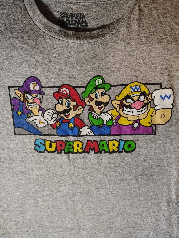 Nintendo Super Mario Shirt Mens Medium Grey Luigi Wario Waluigi  Video Game Tee