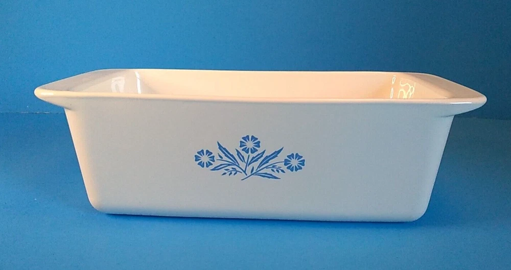 With Lid Corning Ware P-315-b 2 QT Loaf Pan Dish Blue Cornflower 9x5x3 USA