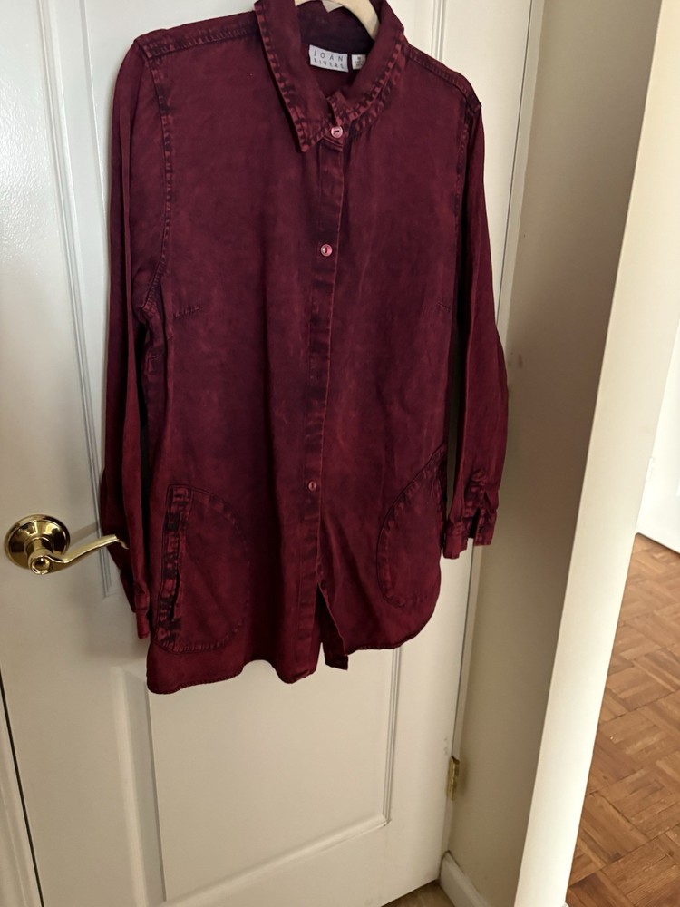 Joan Rivers Burgundy Button-Up Tunic Shirt Long Sleeve Pockets Women's M