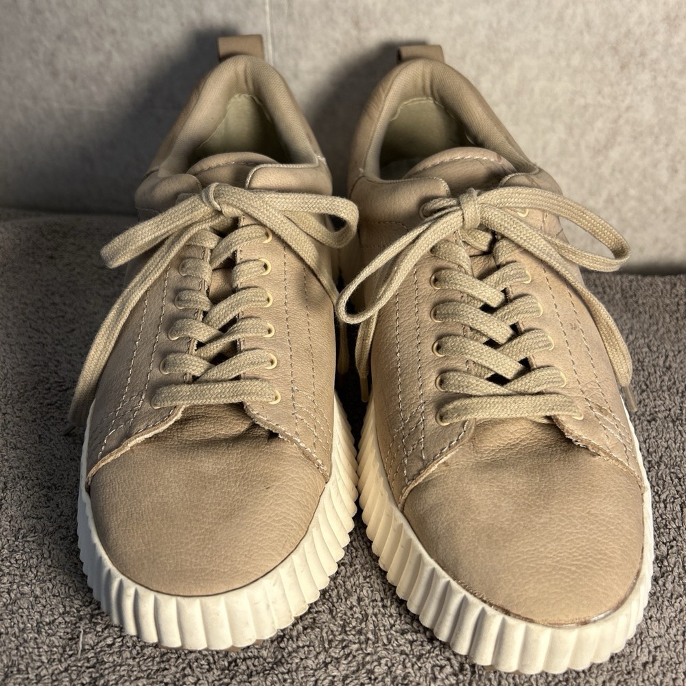 Womens Dolce Vita Devote Dune Nubuck Sneaker Size 10