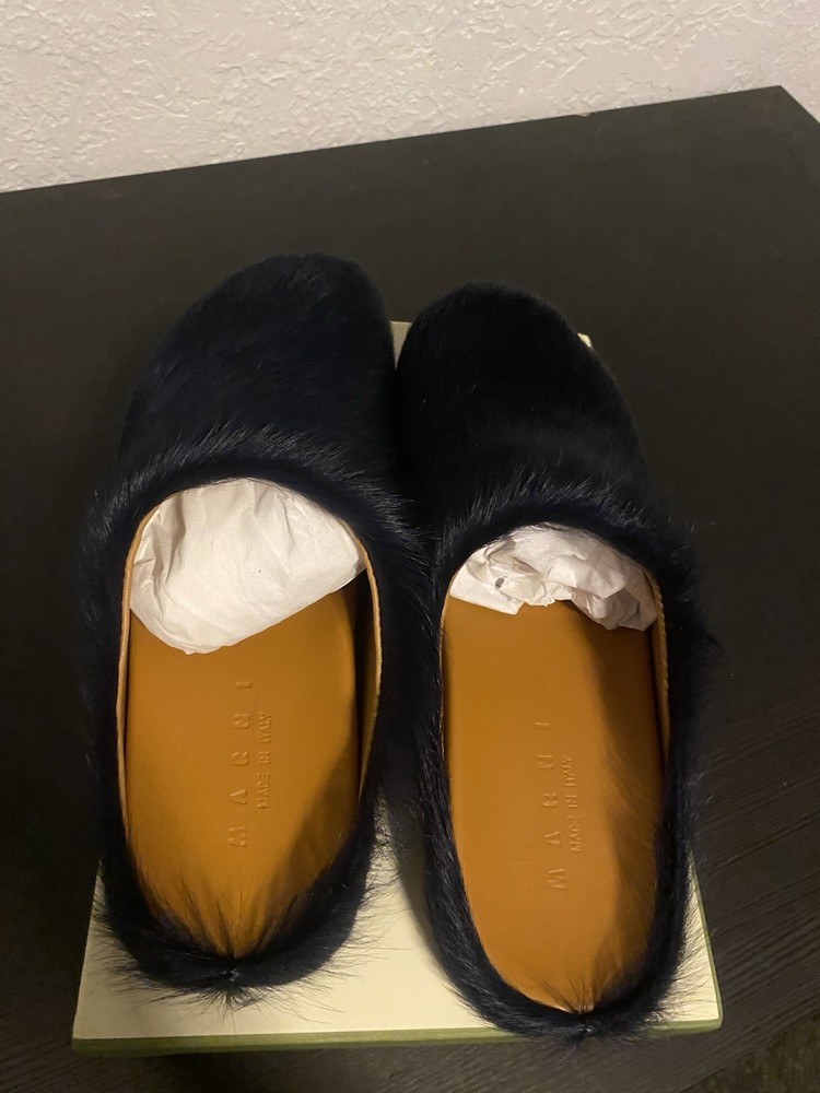 Marni Black Fur Slides Size 44  Never Worn