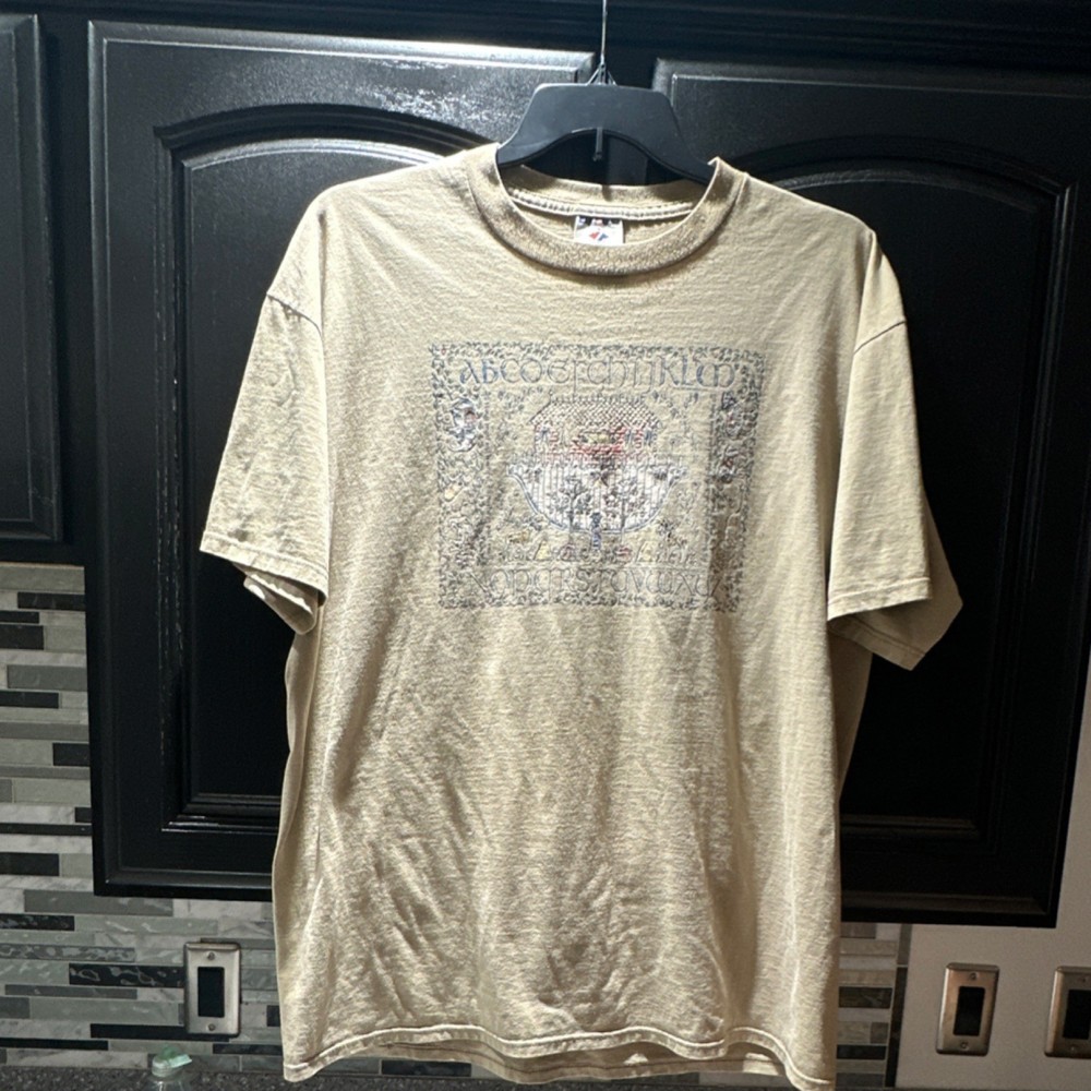 Jerzees vintage heavyweight XL Beige Graphic Noah's Ark Short Sleeve T-Shirt