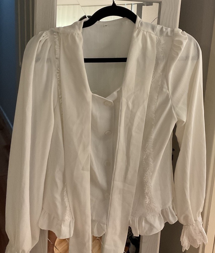 Vintage Style White Long Sleeve Blouse With Lace Details Size Small