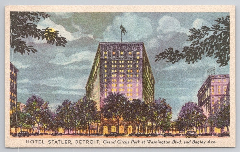 Hotel Statler Detroit Grand Circus Park Night View Linen Postcard Michigan