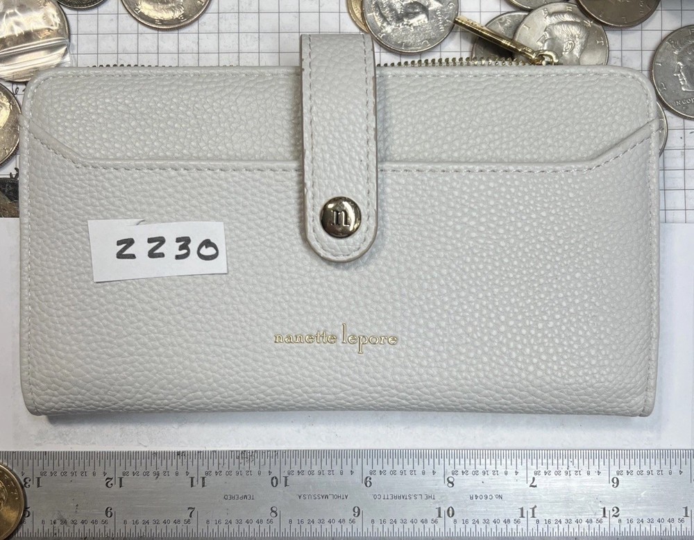Nanette Lepore Ivory  Lilith Pebbled Vegan Leather Bifold Wallet Organizer