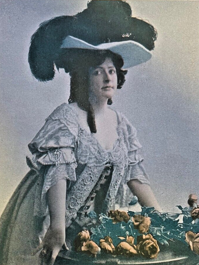 1907 Vintage Magazine Illustration Actress Bertha Galland