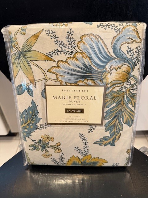 Pottery Barn Marie Queen Duvet Cover Set, Brand New Design
