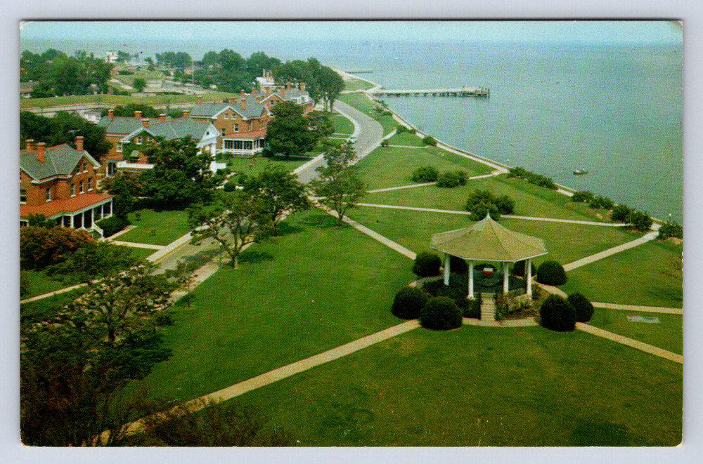 Vintage Postcard Fort Monroe Old Point Comfort Virginia