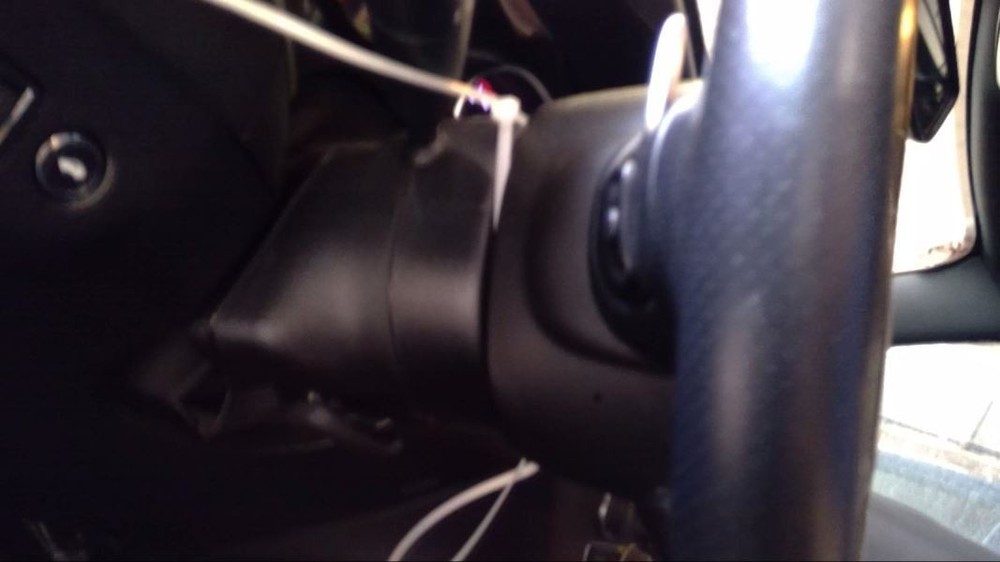 Steering Column Manual Tilt Telescopic Floor Shift for 18-20 300 Model 4485241