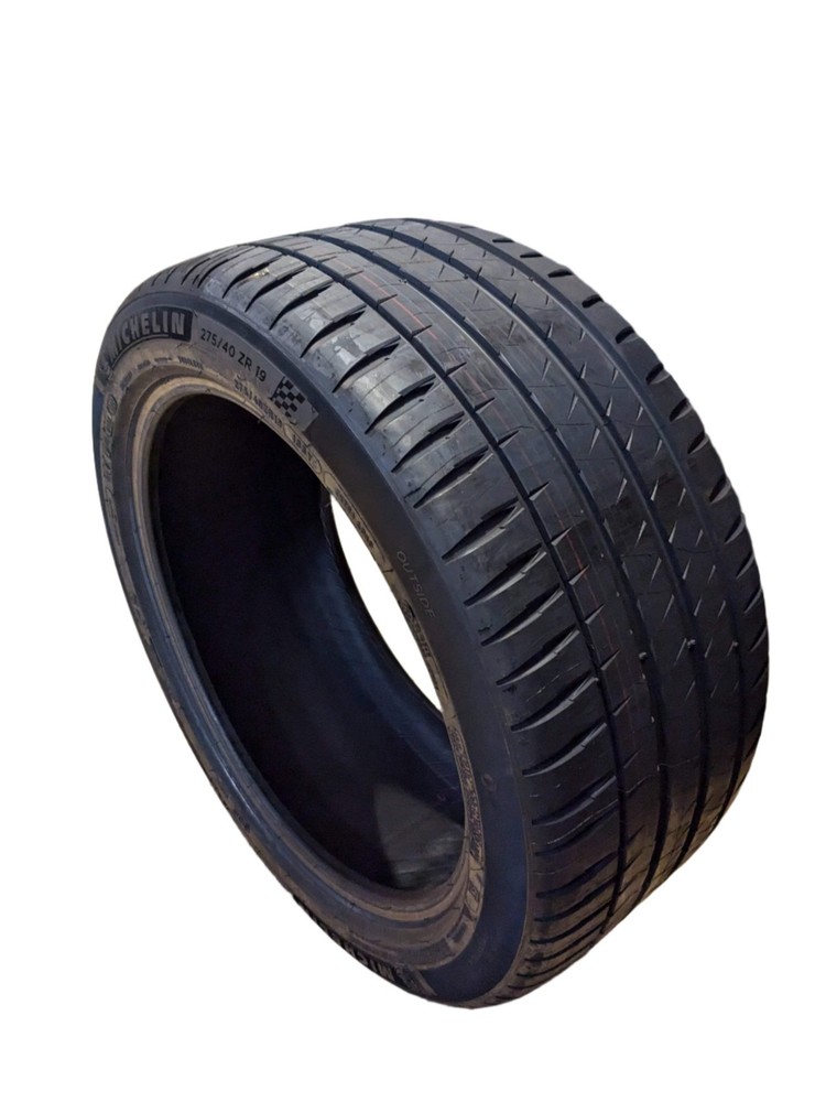 Michelin Pilot Sport 4 275/40ZR19 High-Performance Tire  