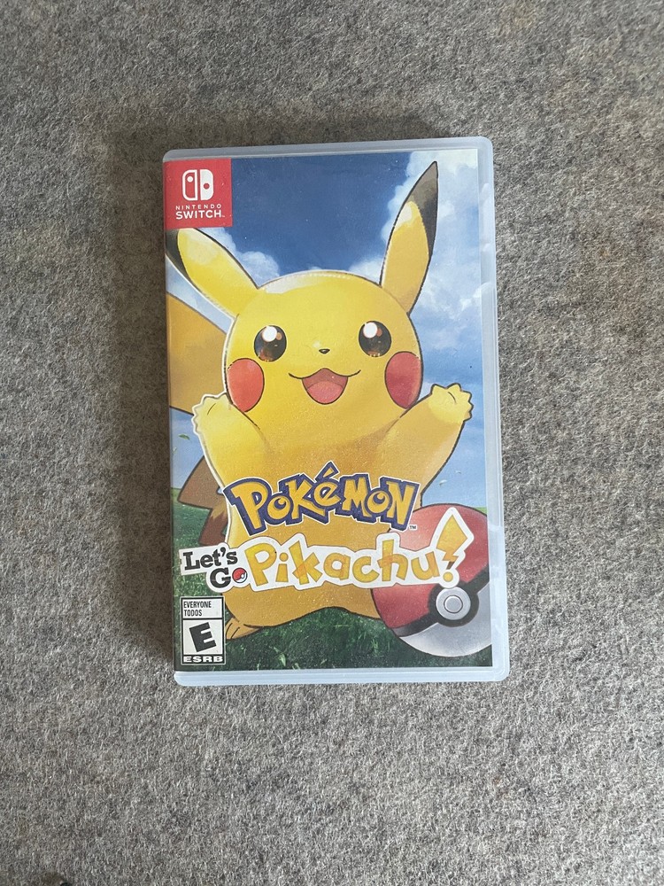 Pokémon: Let's Go, Pikachu! - Nintendo Switch (Pre-Owned)
