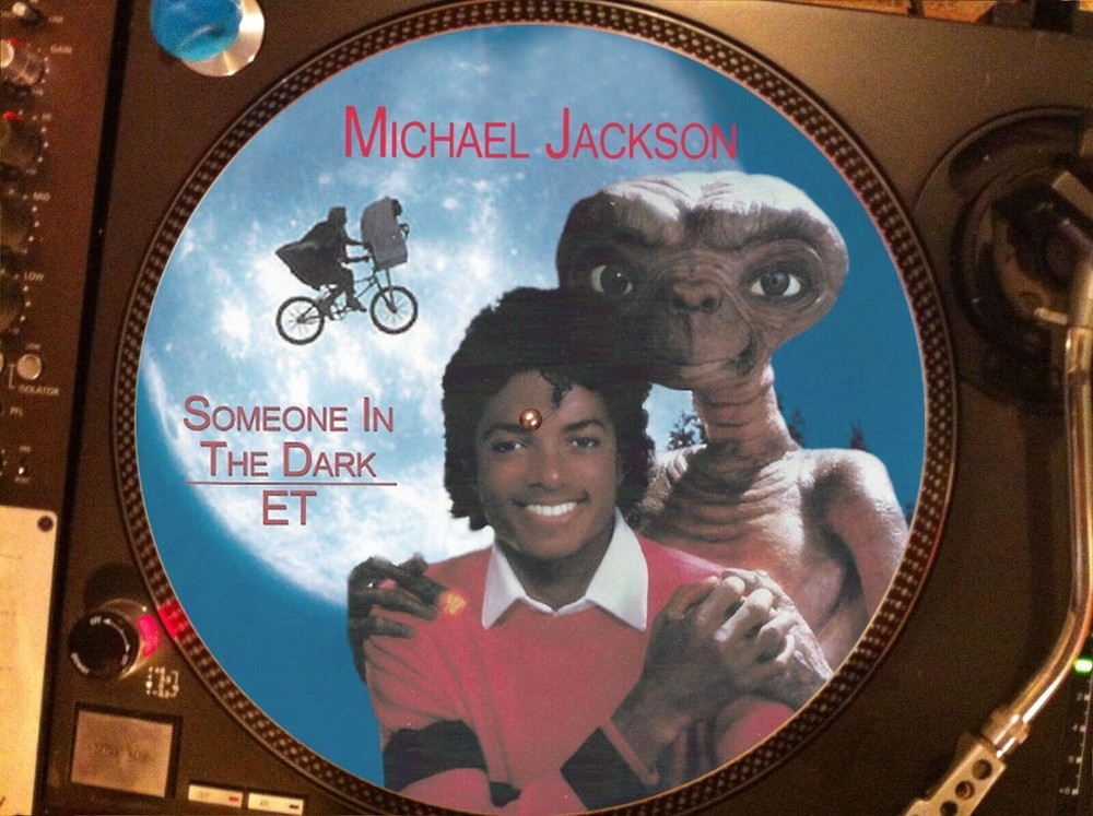 Michael Jackson & Et Someone In The Dark Rare 12