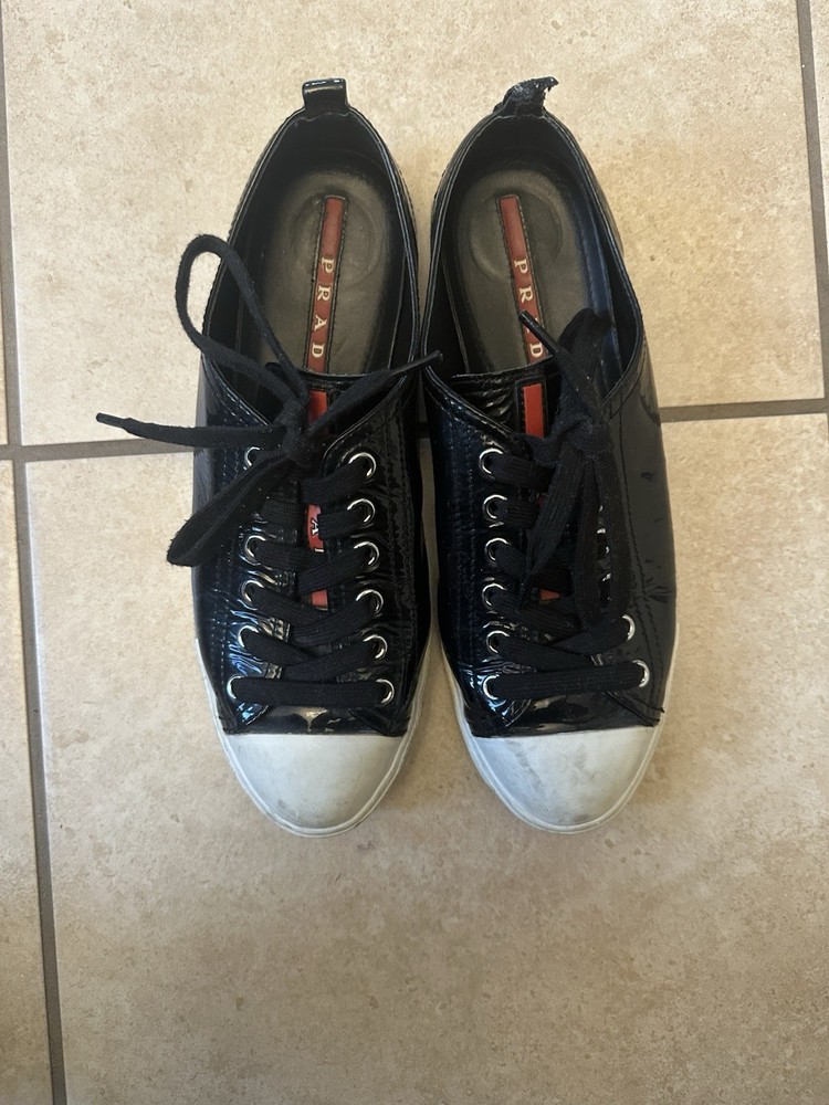PRADA Men's Black White Leather Lace-Up Comfort Round Toe Casual Sneakers