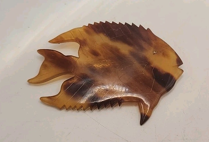 Vintage Brown Celluloid Parrotfish/Fish Brooch Pin 2
