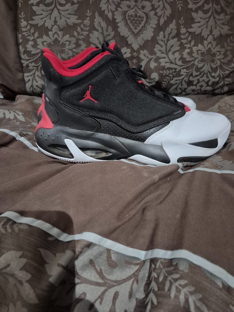 mens Nike air jordans size 11.5 shoes