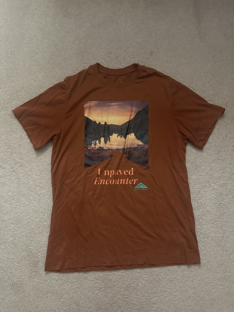 Orange Graphic Nike Trail Shirt Size Medium