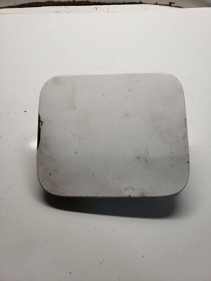 VERSA     2011 Fuel Filler Door 1329182