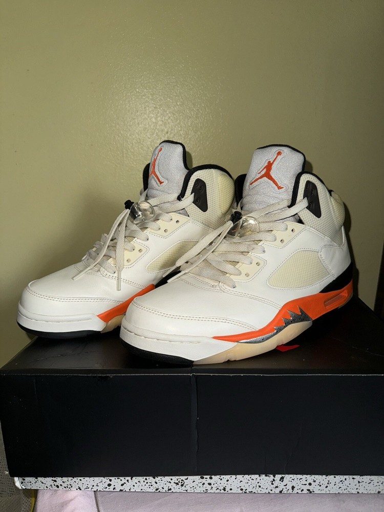 Jordan 5 Shattered Backboard Sneakers in Men's Size 10.5