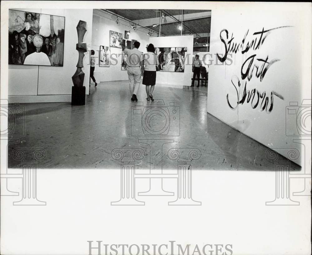 1966 Press Photo University of Miami Student Art Show at Lowe Museum in Miami