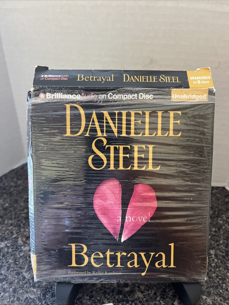 DANIELLE STEEL - BETRAYAL - CD AUDIO BOOK - 8 DISK Set! Great Listening!