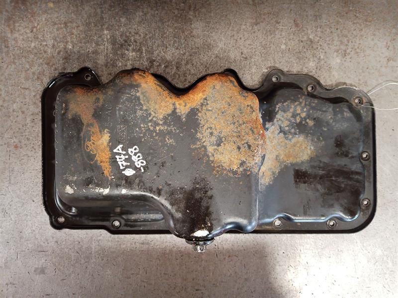 DOHC 4-121 2.0L Oil Pan Lower 00-04 Ford Focus OEM 8706599