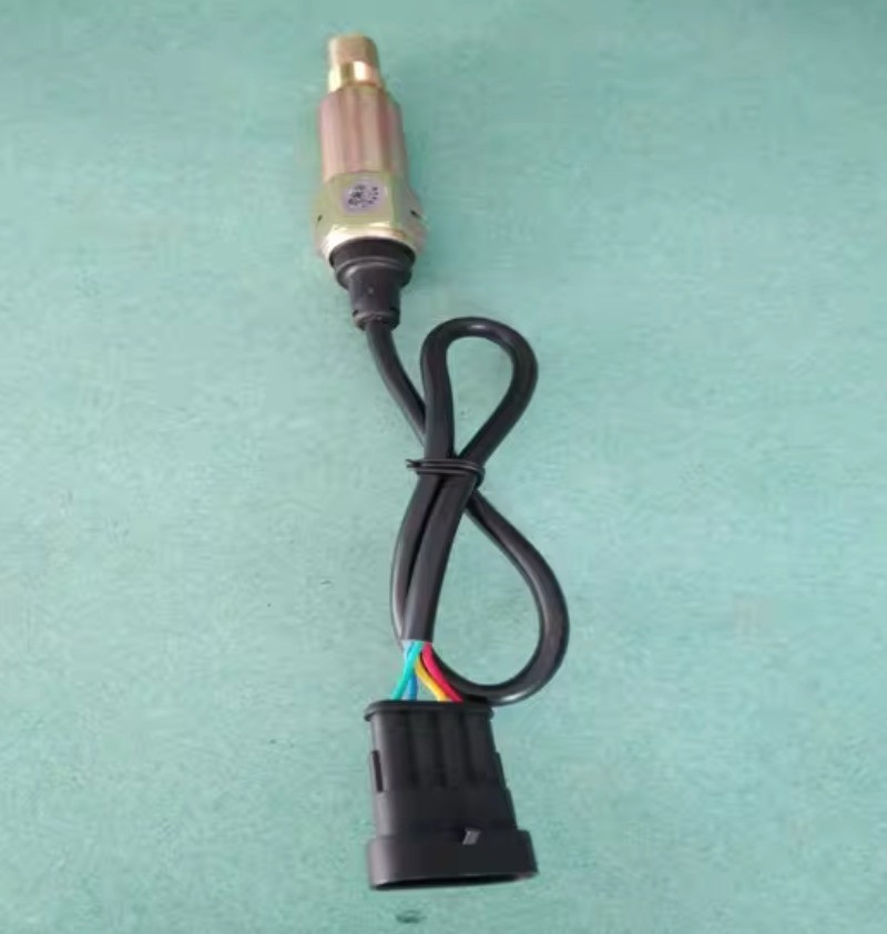 1PCS NEW FIT FOR Odometer sensor DL-LG901Q1-YT-303 speed sensor
