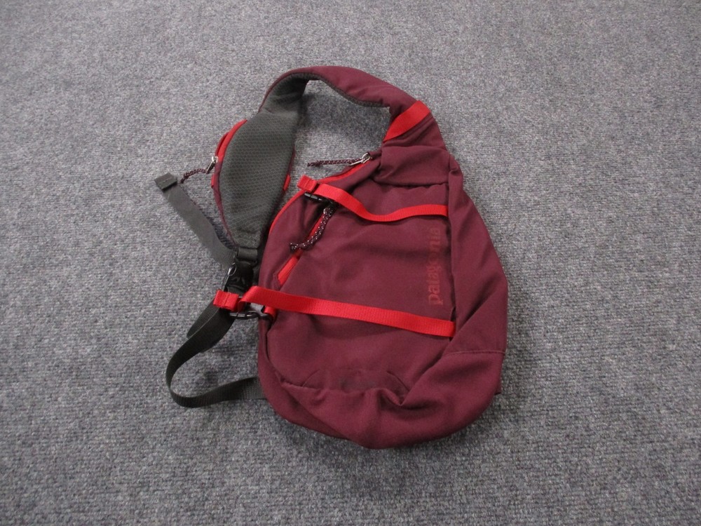 Patagonia Atom Sling Bag Backpack Tech Utility Hiking Work Outdoor Logo 48260