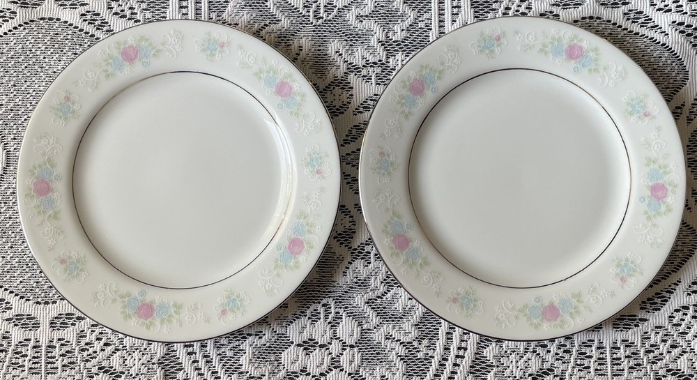 2 China Garden Prestige Guo Guang 7” Dessert Bread Plates White Floral Print