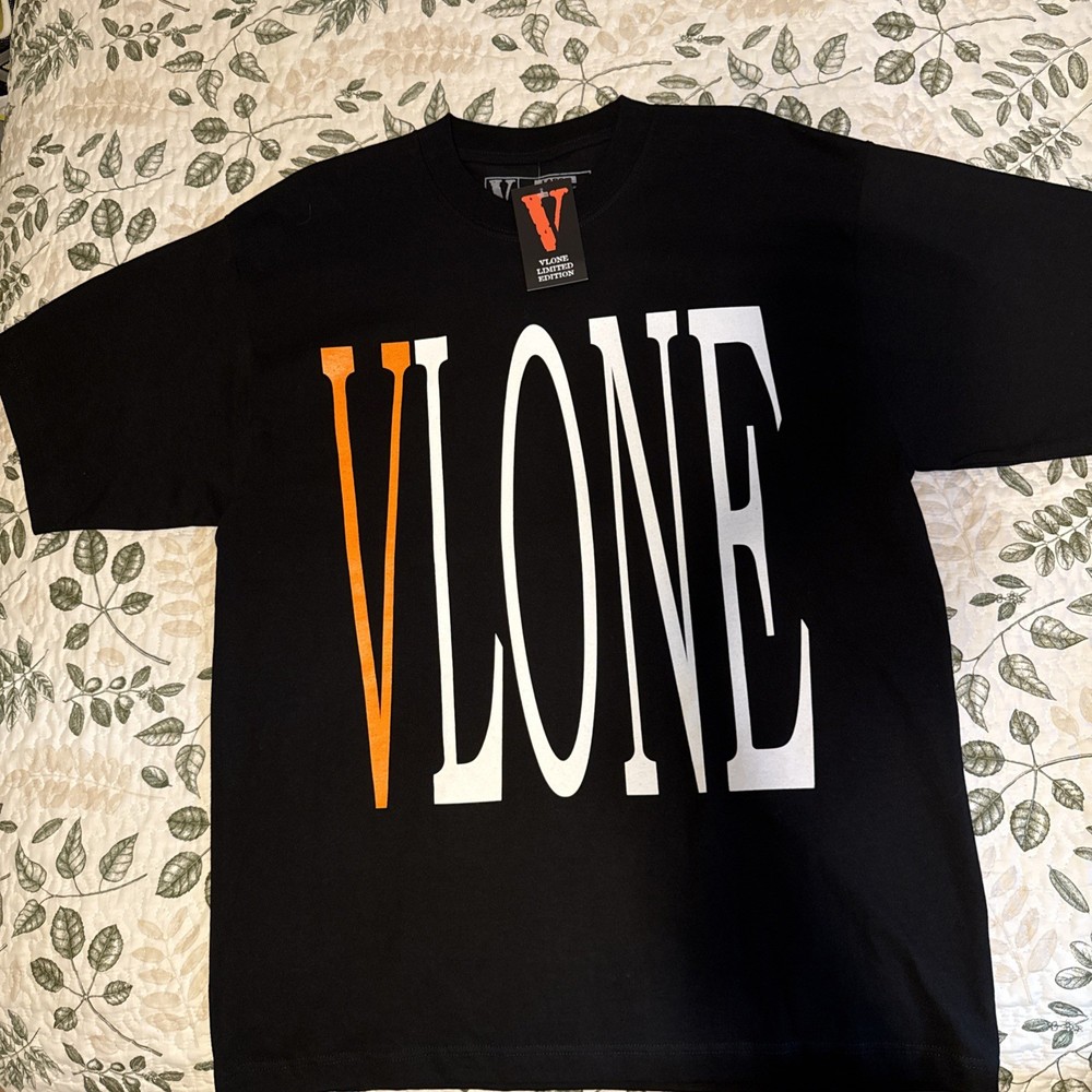 BRAND NEW Vlone Staple T-shirt Black/Orange Size large
