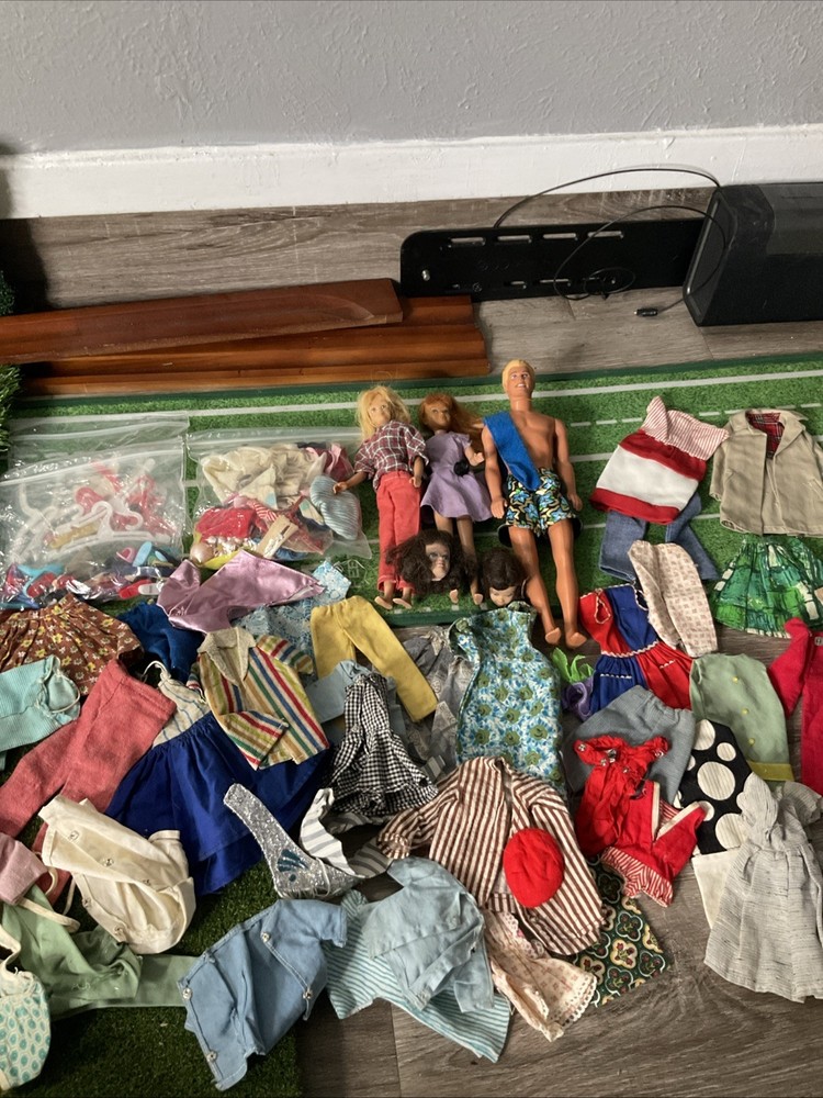 Vintage Barbie & Skipper Clothes Dolls Spare Heads All Included 1960s Shoes