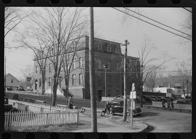 Photo:1930s Street View Brick Building Cars Downtown Town Scene