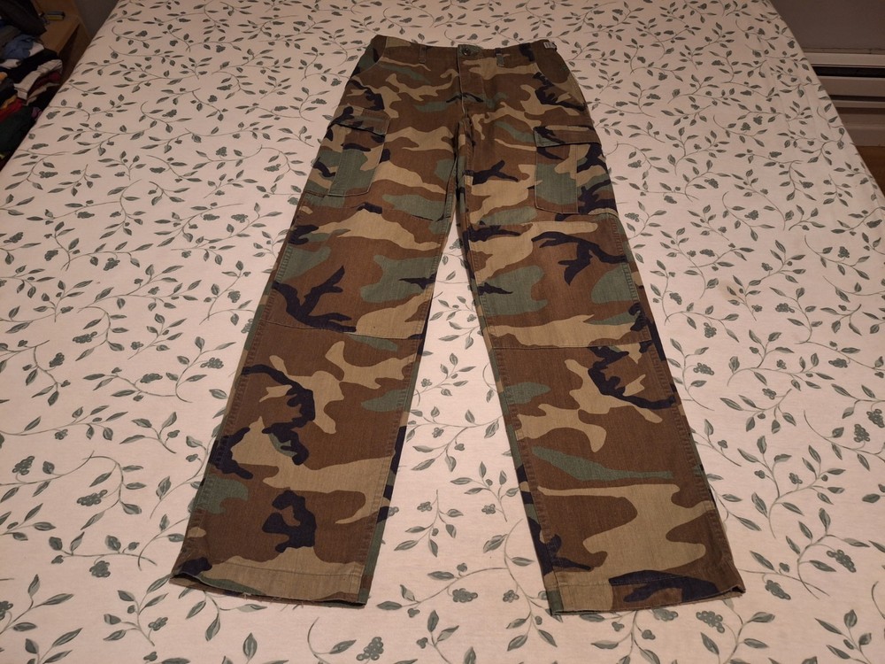 U.S. Army Woodland Camouflage Pattern Combat Trousers Size Small-Long Used