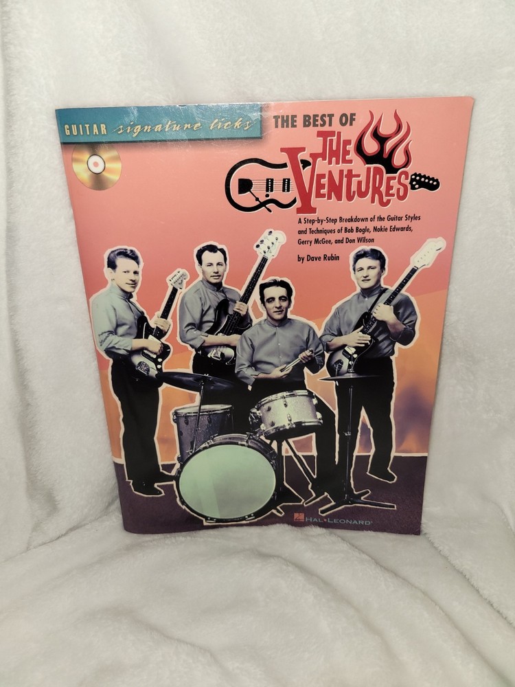 Hal Leonard Best of The Ventures Guitar Signature Licks Sheet Music Rock Band