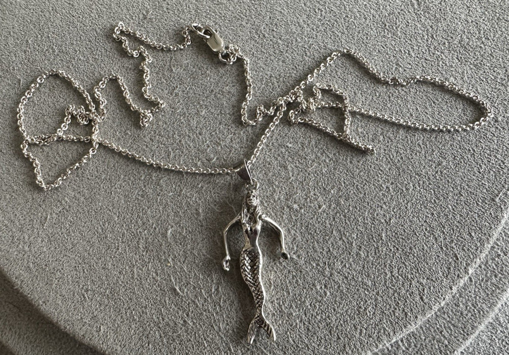 Vintage Sterling Silver Solid Mermaid Pendant Necklace 24.5