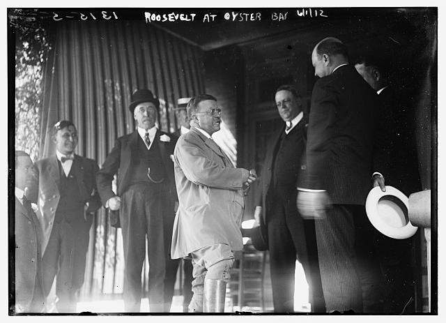 Photo:Oyster Bay New York Theodore Roosevelt 1912 men talking group