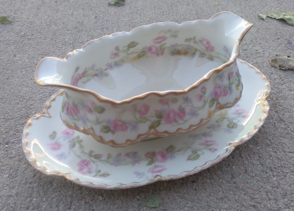 Haviland Limoges Gravy Boat Dish Pink Roses Gold Trim Oval Antique