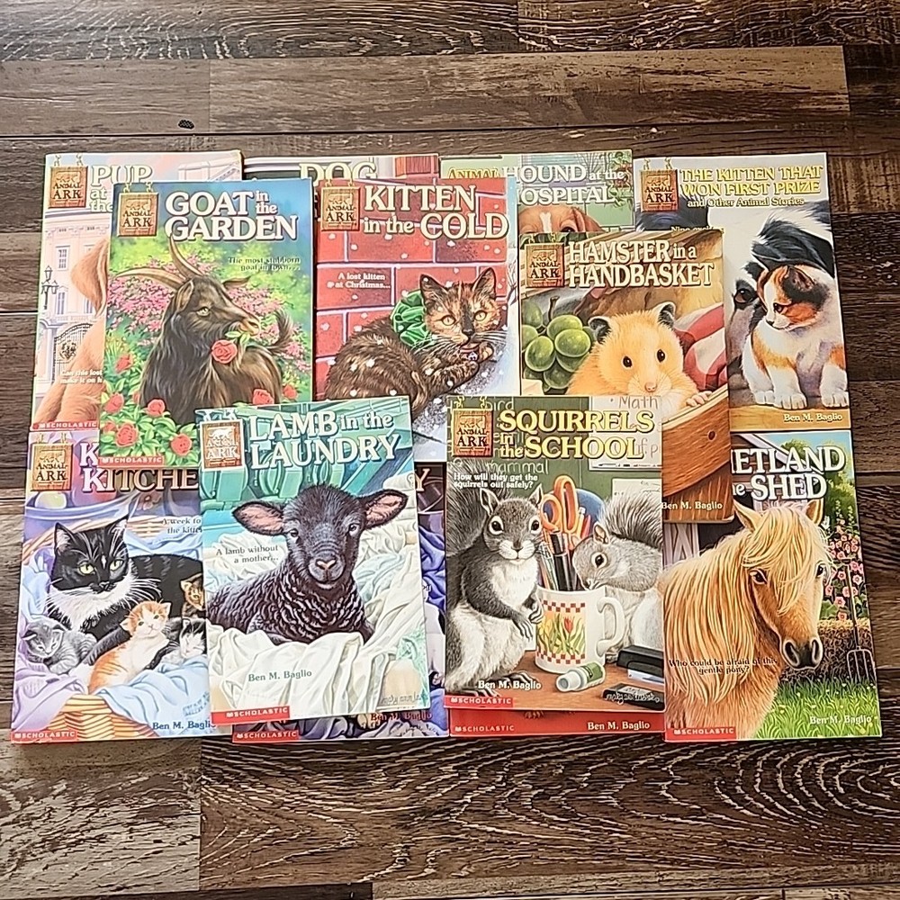VINTAGE LOT OF 13 ANIMAL ARK BOOKS Scholastic- Cats Kittens Puppies Horses