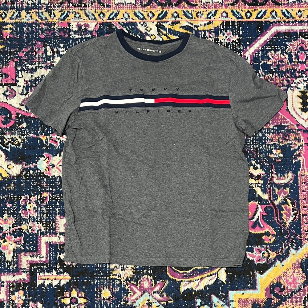 Tommy Hilfiger 90s Vintage Embroidered Logo Ringer Tee Size Large