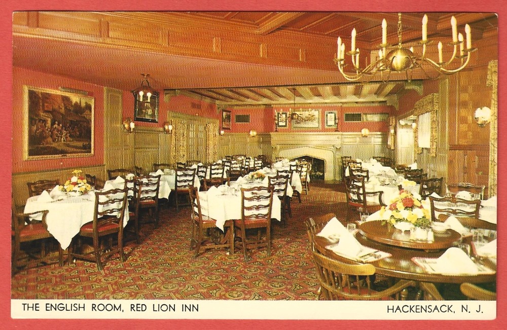 RED LION INN, HACKENSACK, N.J. – The English Room – Burned 1964 - 1950s Postcard