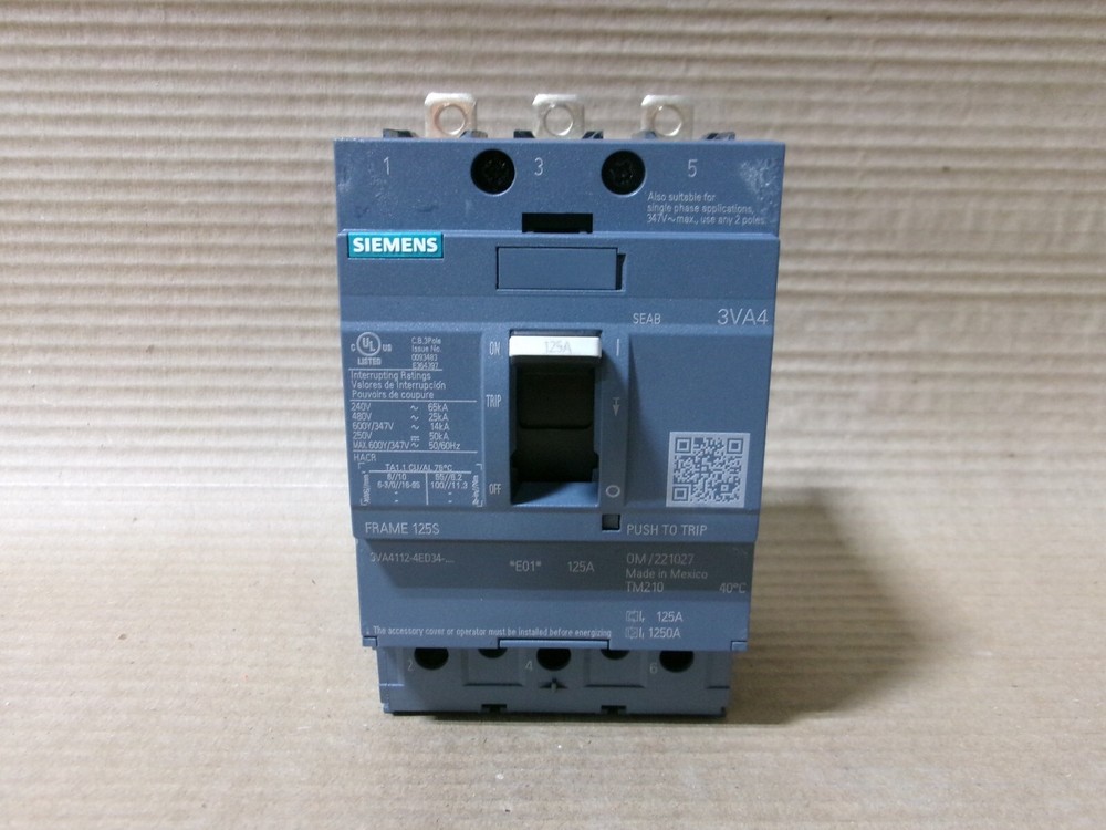 Siemens 3VA4 3VA4112-4ED34-0AA0 3 Pole 125 Amp 600V Circuit Breaker
