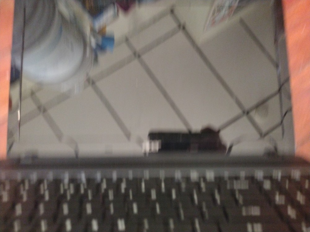 Acer Aspire 5250 15.6in Laptop AMD E-Series 1.6GHz-image