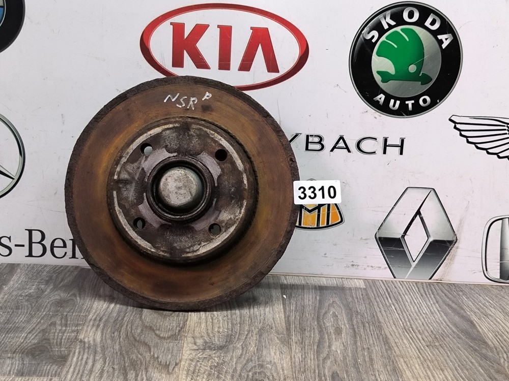 PEUGEOT 2008 ALLURE 2015 RHD 1.2 L 5 DOOR REAR LEFT NSR WHEEL HUB & BRAKE DISK