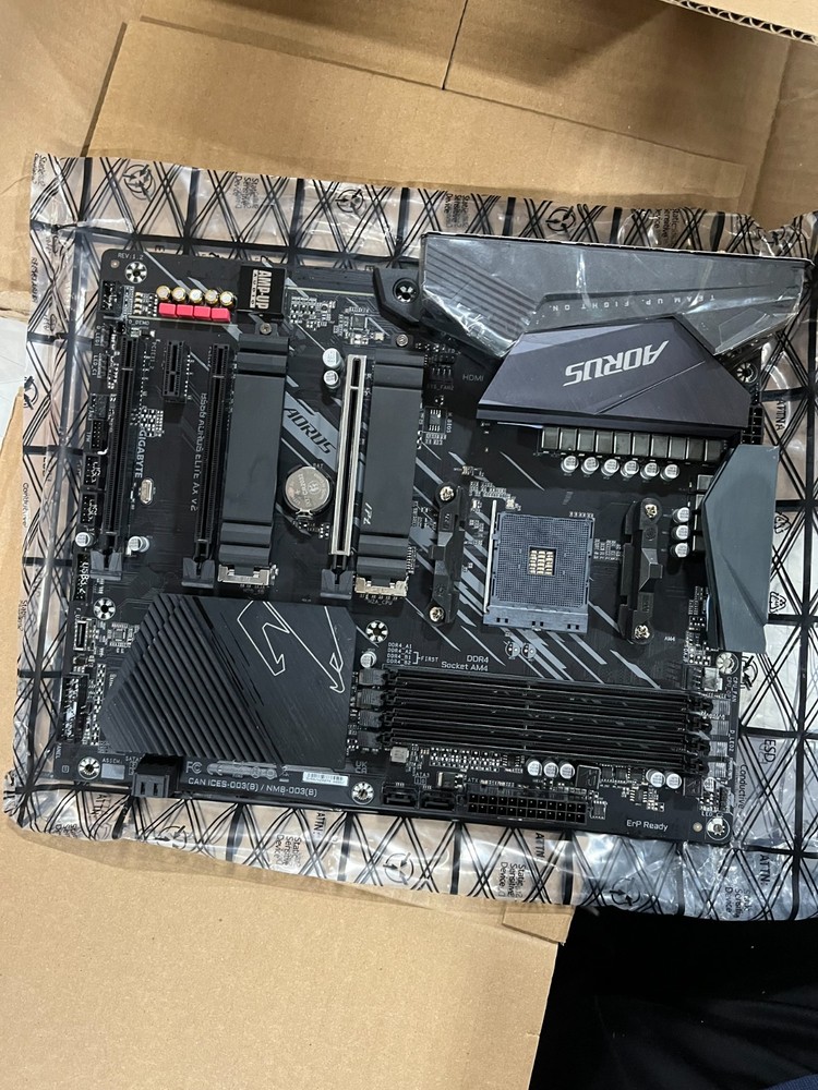 GIGABYTE B550 AORUS Elite AX V2 AMD AM4 ATX Motherboard