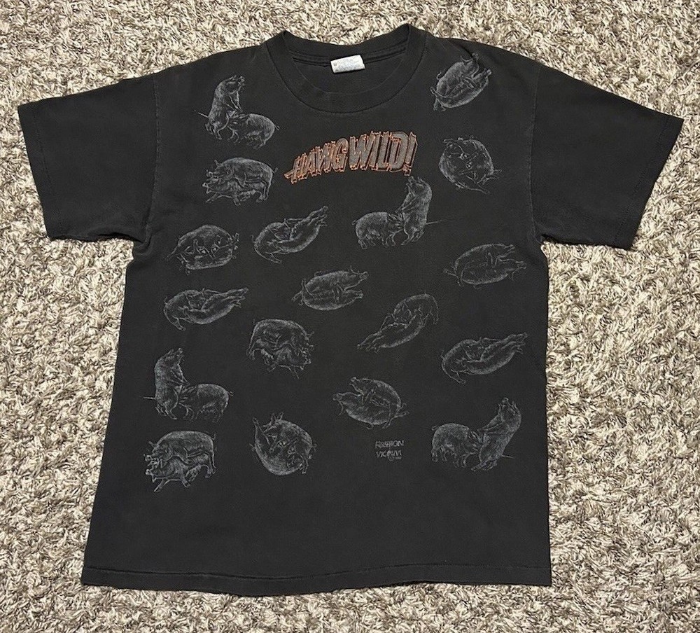 Vintage 1990s Fashion Victim Hawg Wild All Over Print Tee