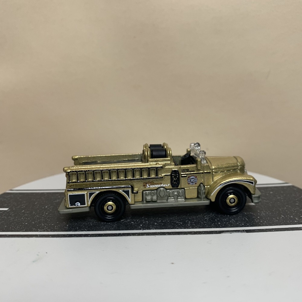 2019 Matchbox Target Exc. Superfast 50th #4 Seagrave Fire Engine Classic Gold NM
